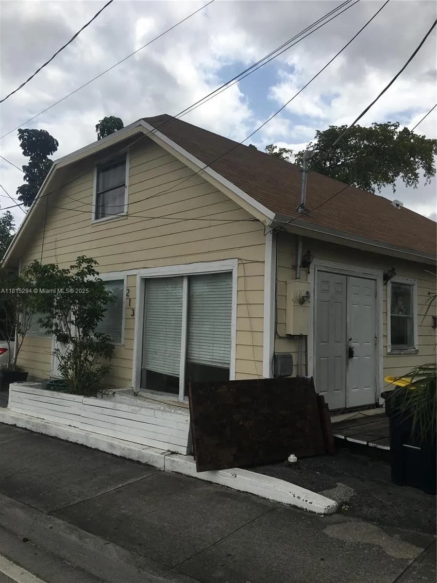 213 Stirling Road, Dania Beach FL 33004