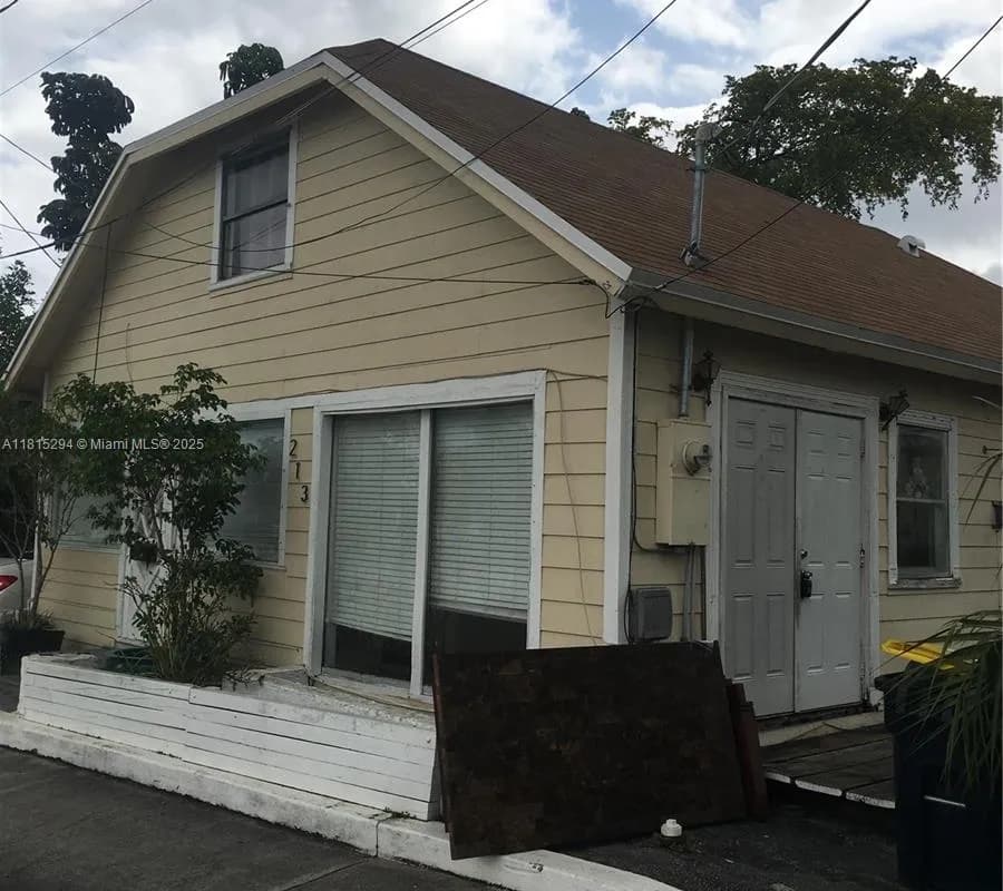 213 Stirling Road, Dania Beach FL 33004