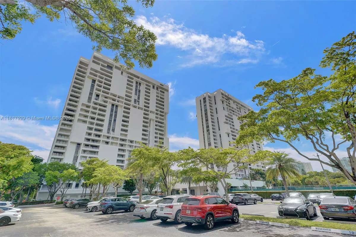 20225 NE 34th Ct # 1014, Aventura FL 33180