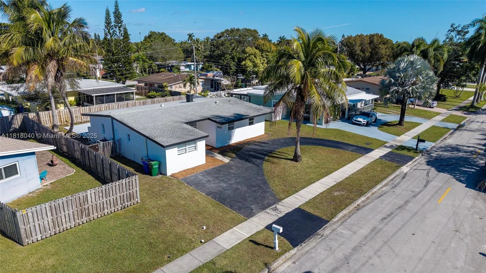 6113 NW 18th St, Margate FL 33063