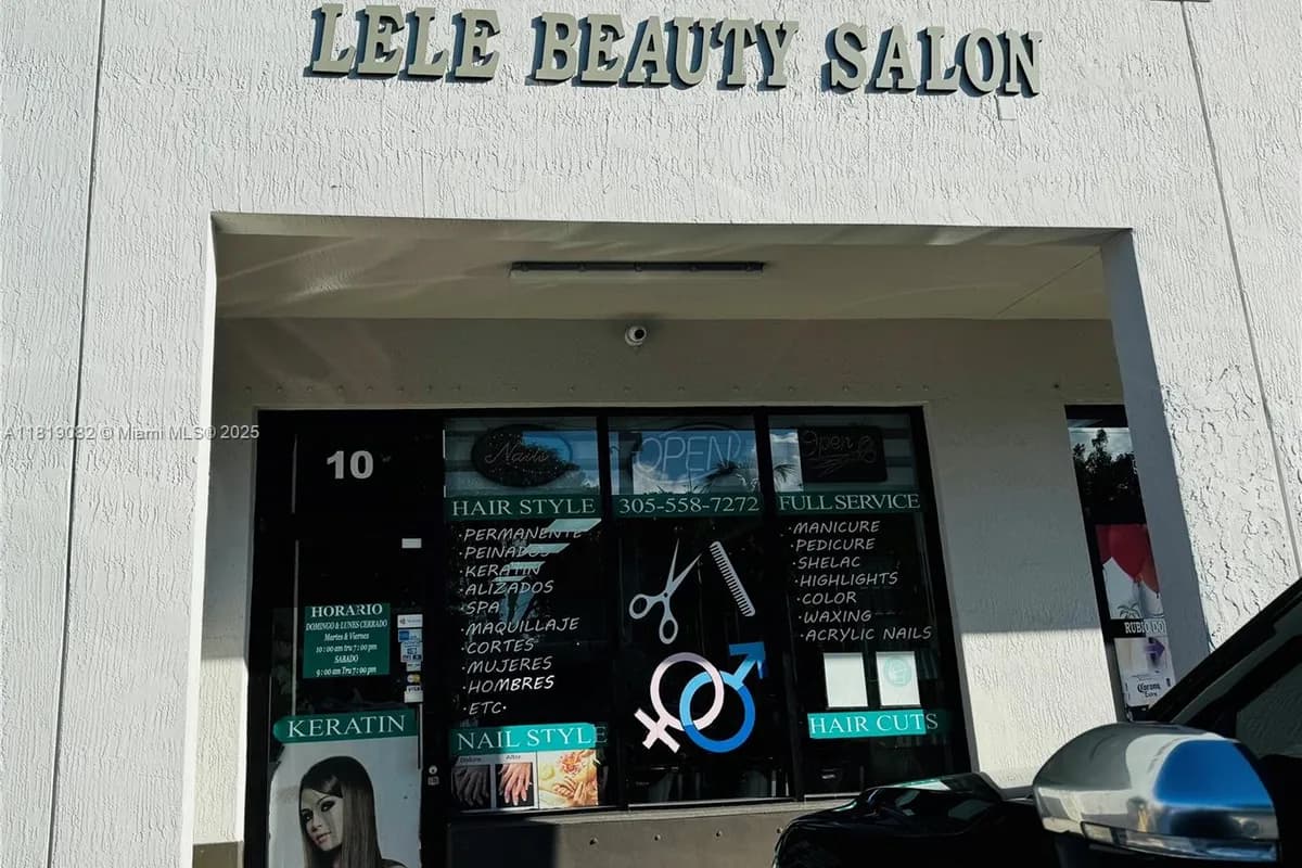 3553 W 76th St, Hialeah FL 33018