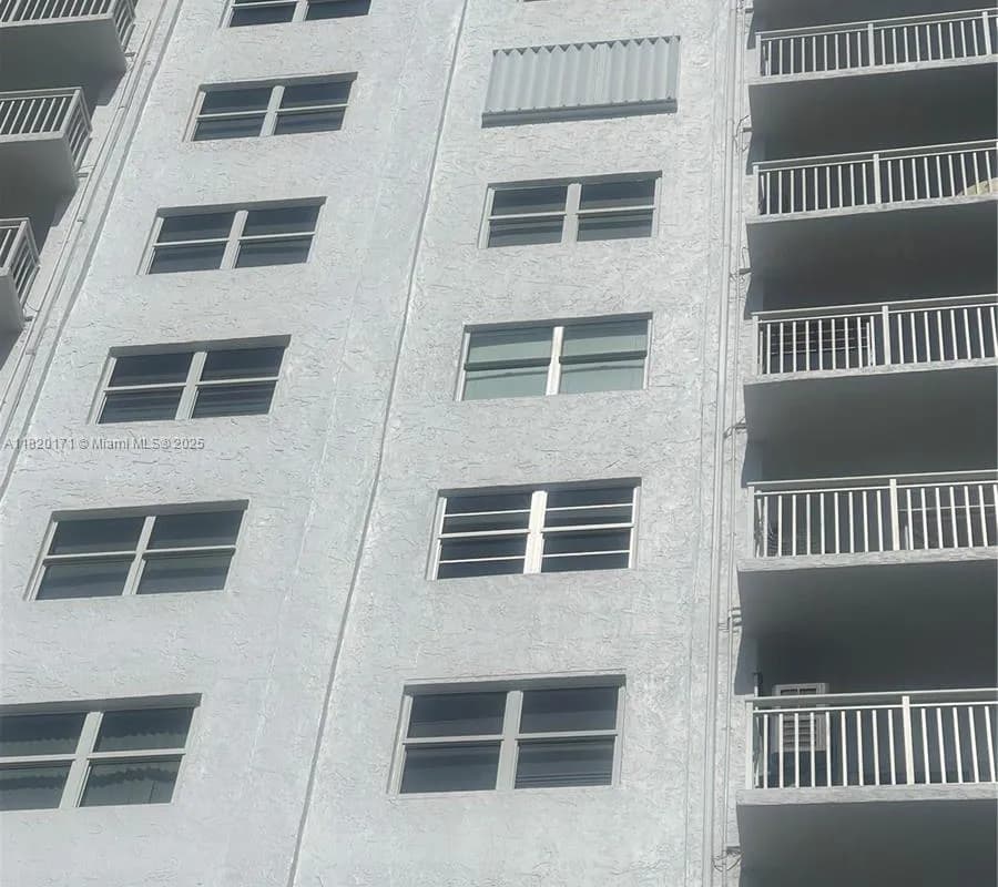 200 S Birch Rd # 206, Fort Lauderdale FL 33316