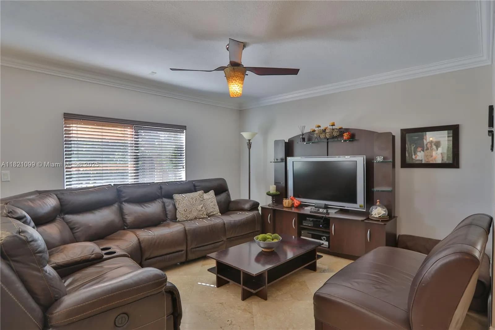 3610 NE 15th Dr, Homestead FL 33033