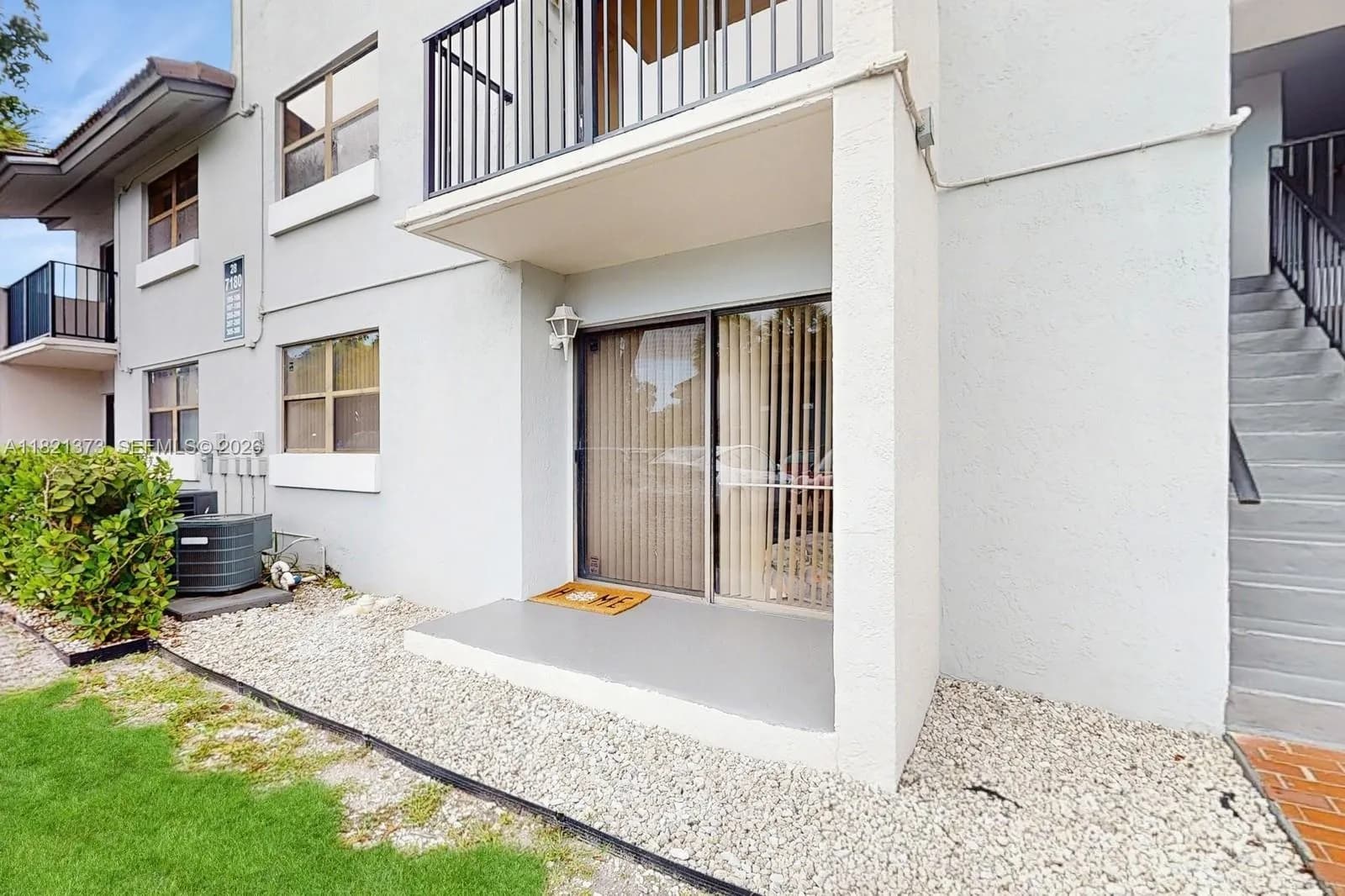 7180 NW 179th St # 105, Hialeah FL 33015