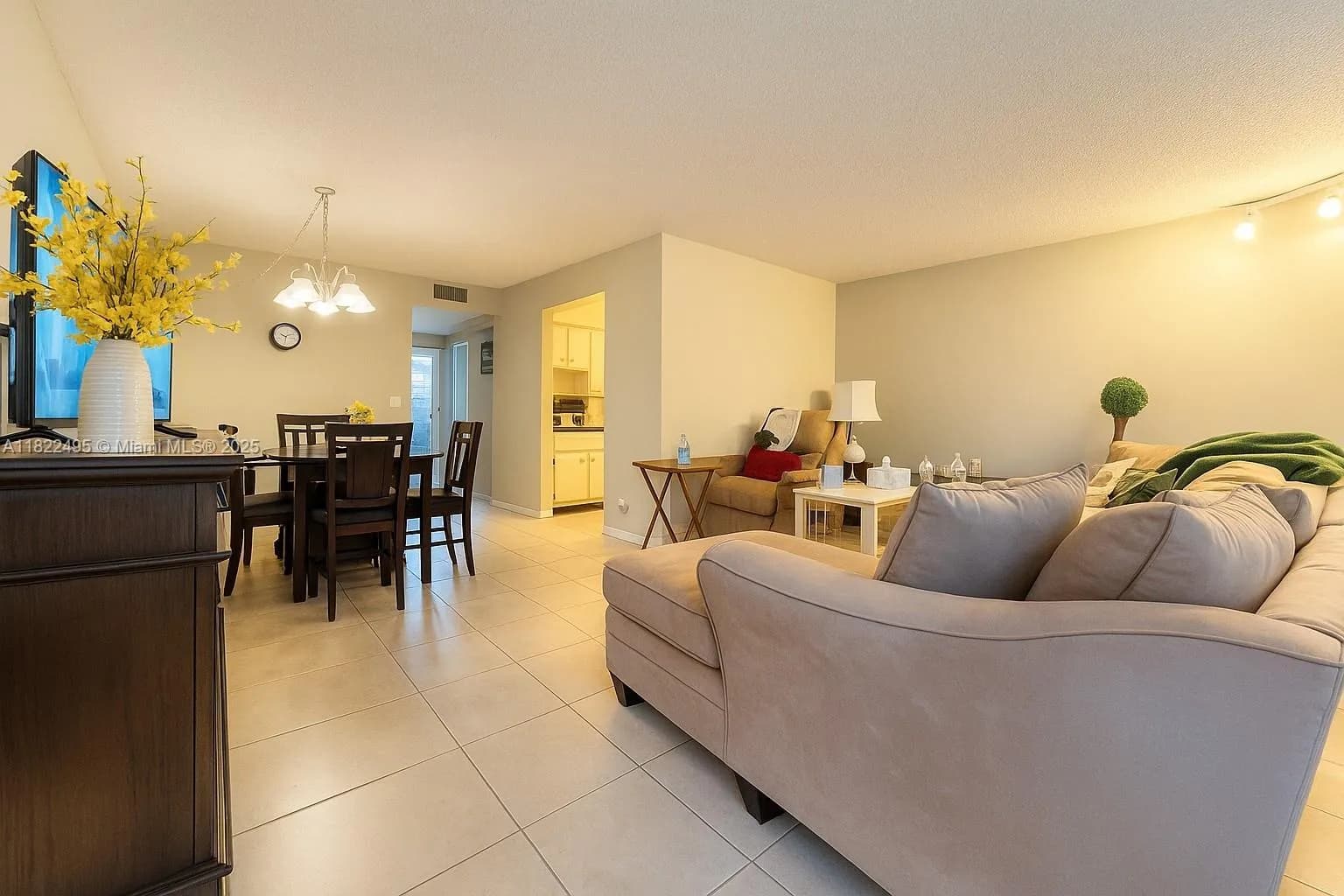 801 SW 133rd Ter # 308K, Pembroke Pines FL 33027