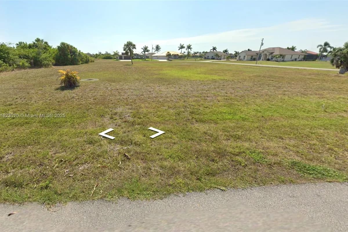 9397 GALAXIE CIR, Port Charlotte FL 33981