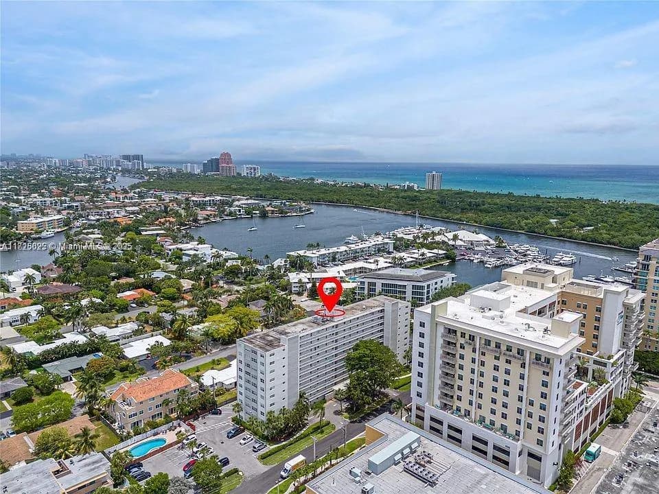2555 NE 11th St # 509, Fort Lauderdale FL 33304