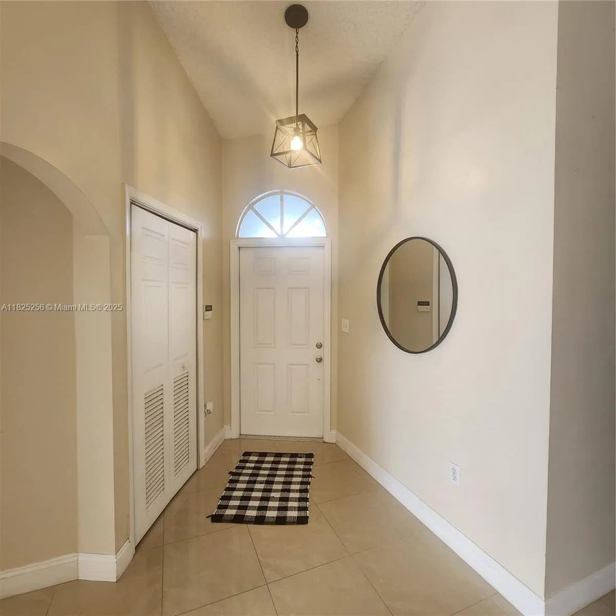 2017 NW 182nd Ave, Pembroke Pines FL 33029