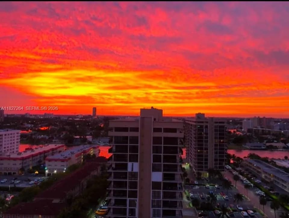 2030 S Ocean Dr # 2126, Hallandale Beach FL 33009