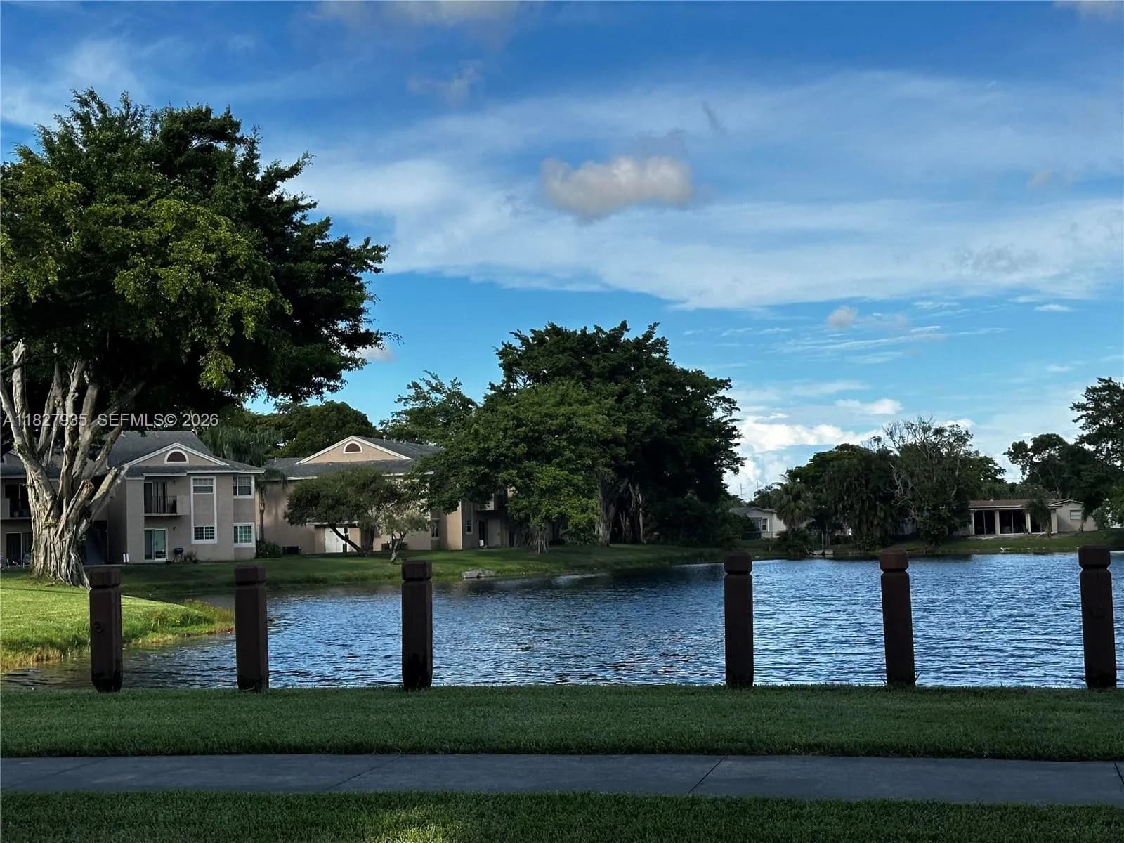 2331 NW 96th Ter # 17F, Pembroke Pines FL 33024