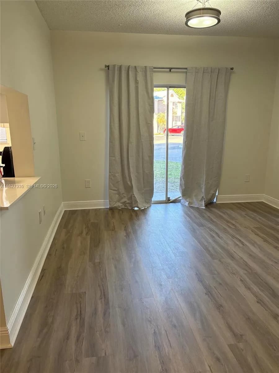 2331 NW 96th Ter # 17F, Pembroke Pines FL 33024