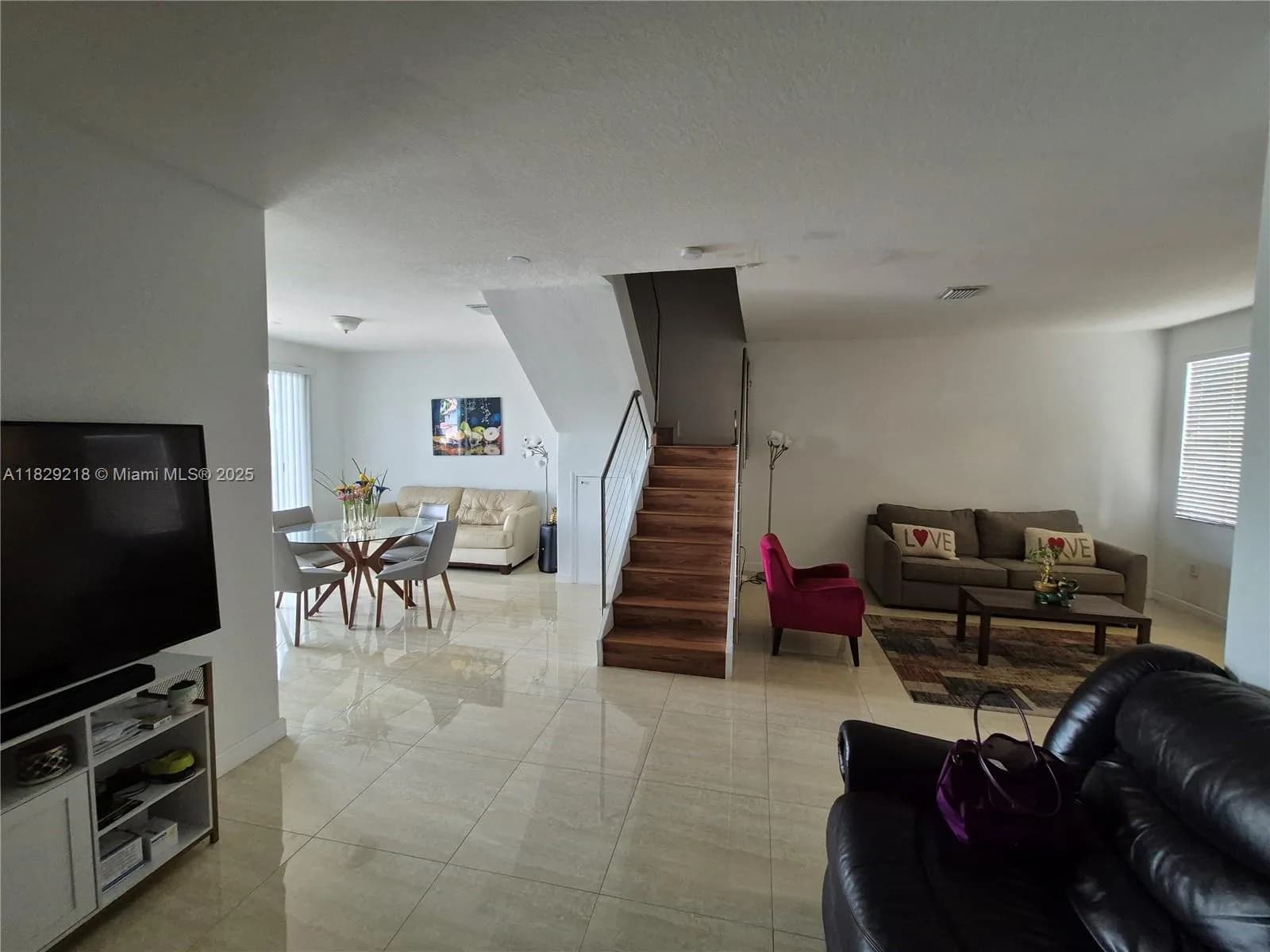 8134 NW 108th Pl, Doral FL 33178