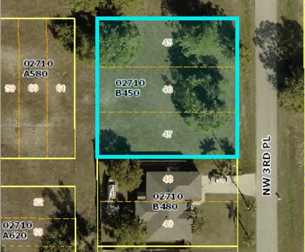 1704 NW 3 PL, Cape Coral FL 33993