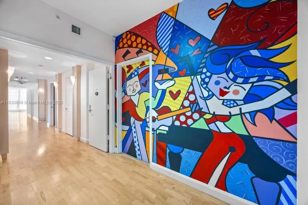 6051 N Ocean Dr # 502, Hollywood FL 33019