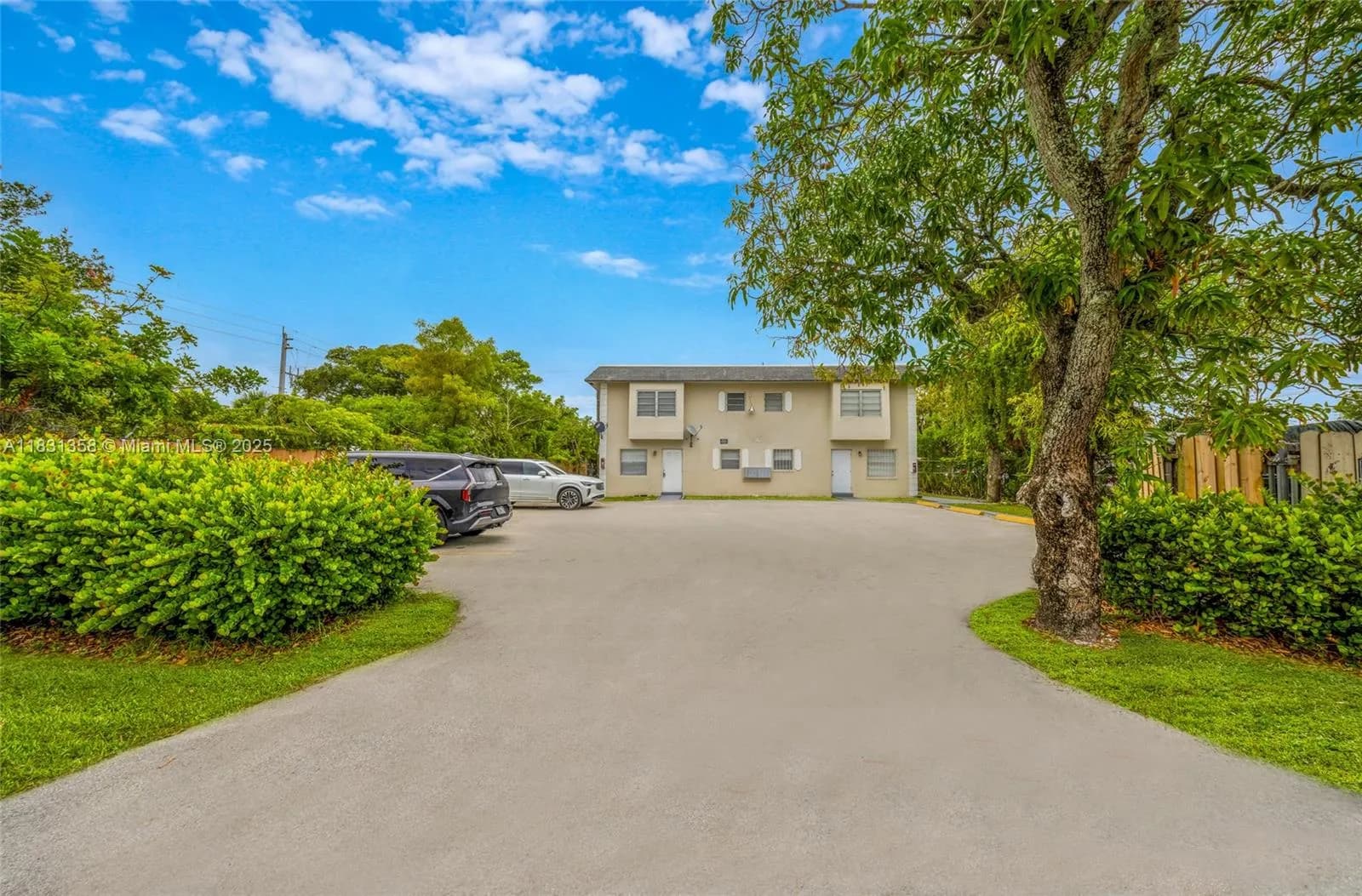 842 NW 1st Ave, Fort Lauderdale FL 33311