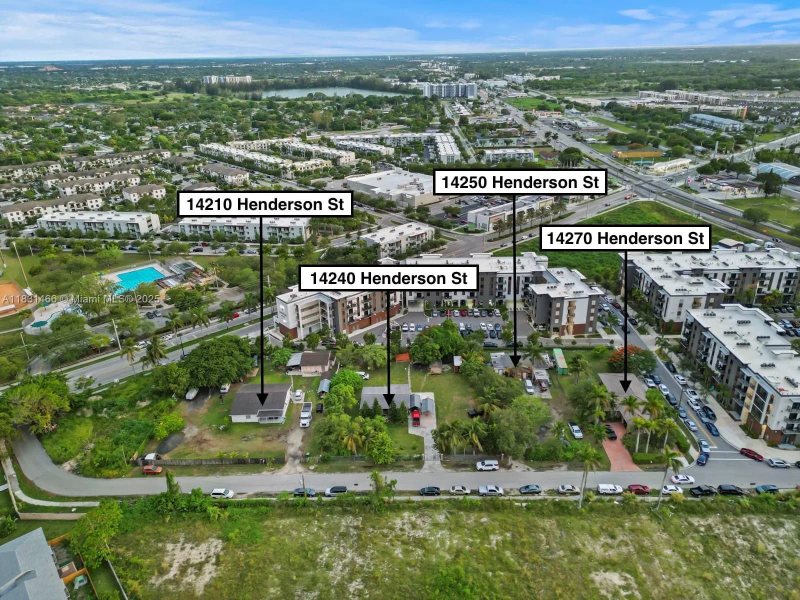 14240 Henderson St, Homestead FL 33032