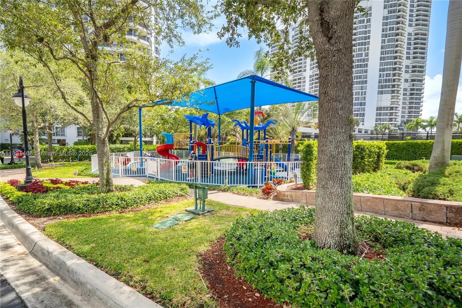 3500 Mystic Pointe Dr # 1908, Aventura FL 33180