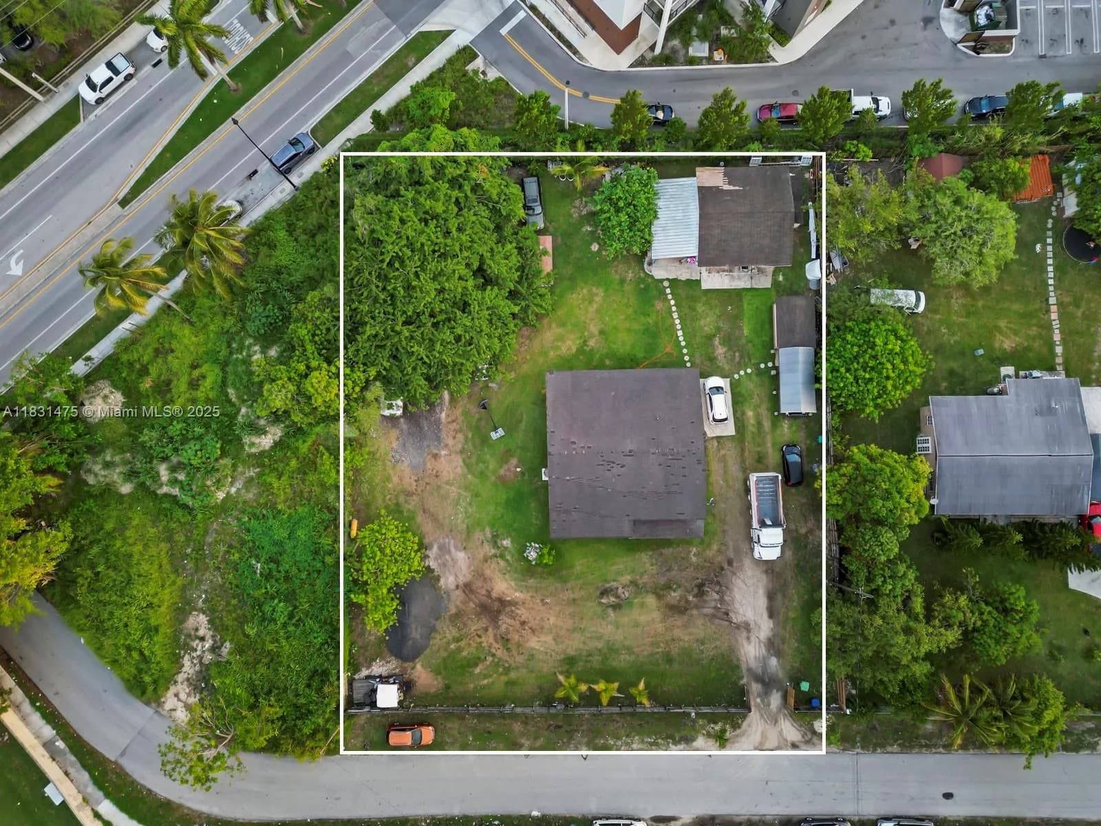 14210 Henderson St, Homestead FL 33032