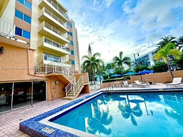 200 178th Dr # 409, Sunny Isles Beach FL 33160