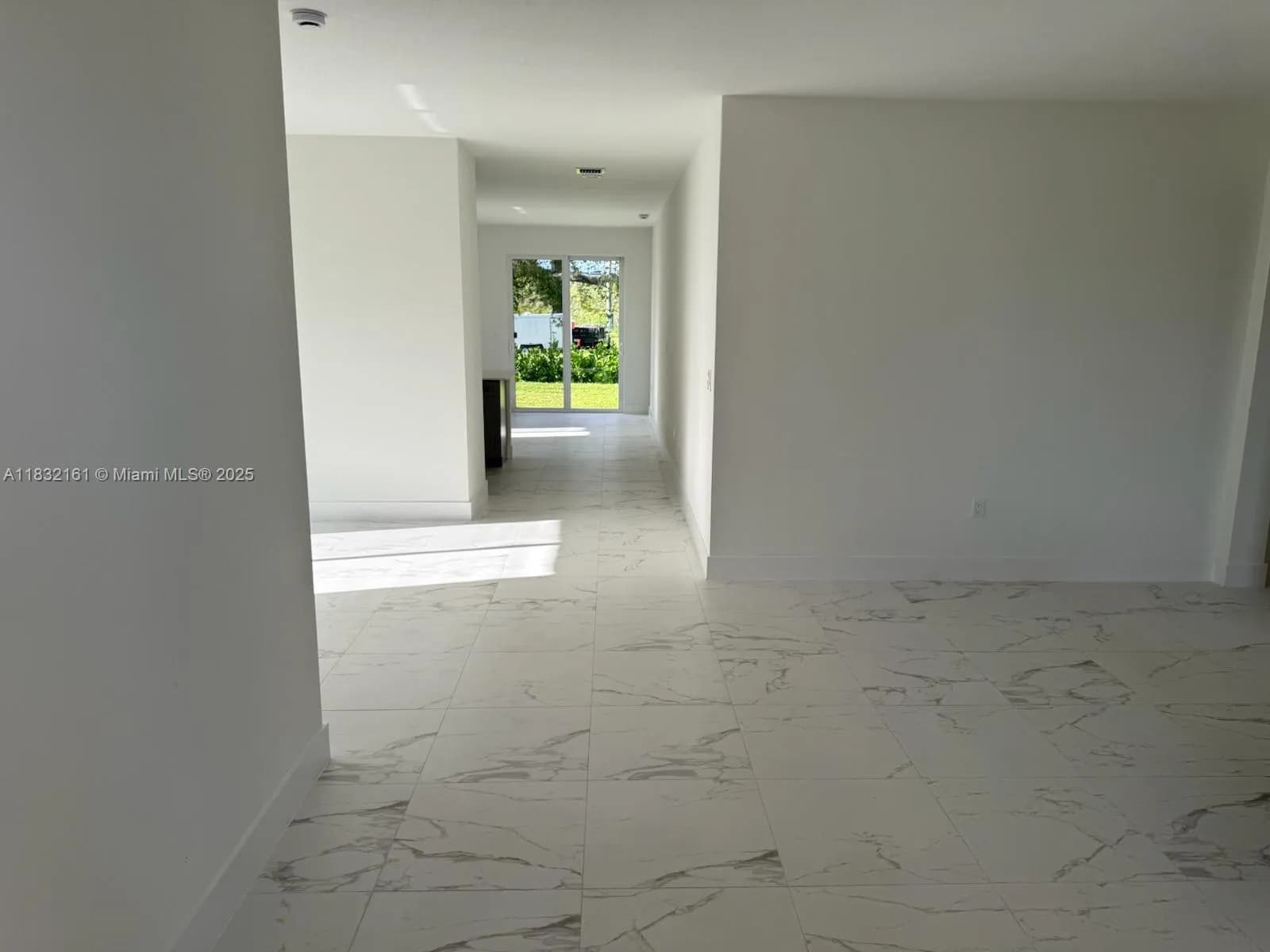 1828 NE 1st St, Homestead FL 33033