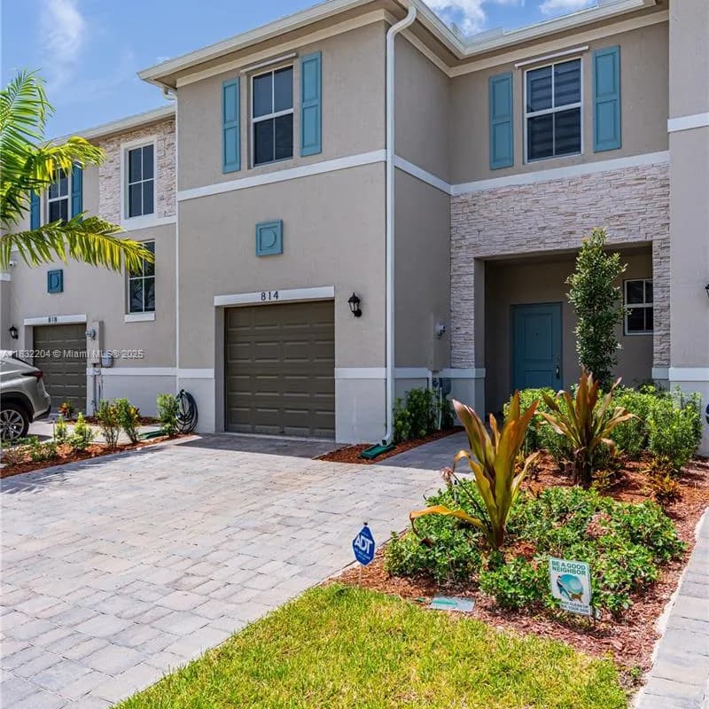 814 SE 19th St # 814, Homestead FL 33034