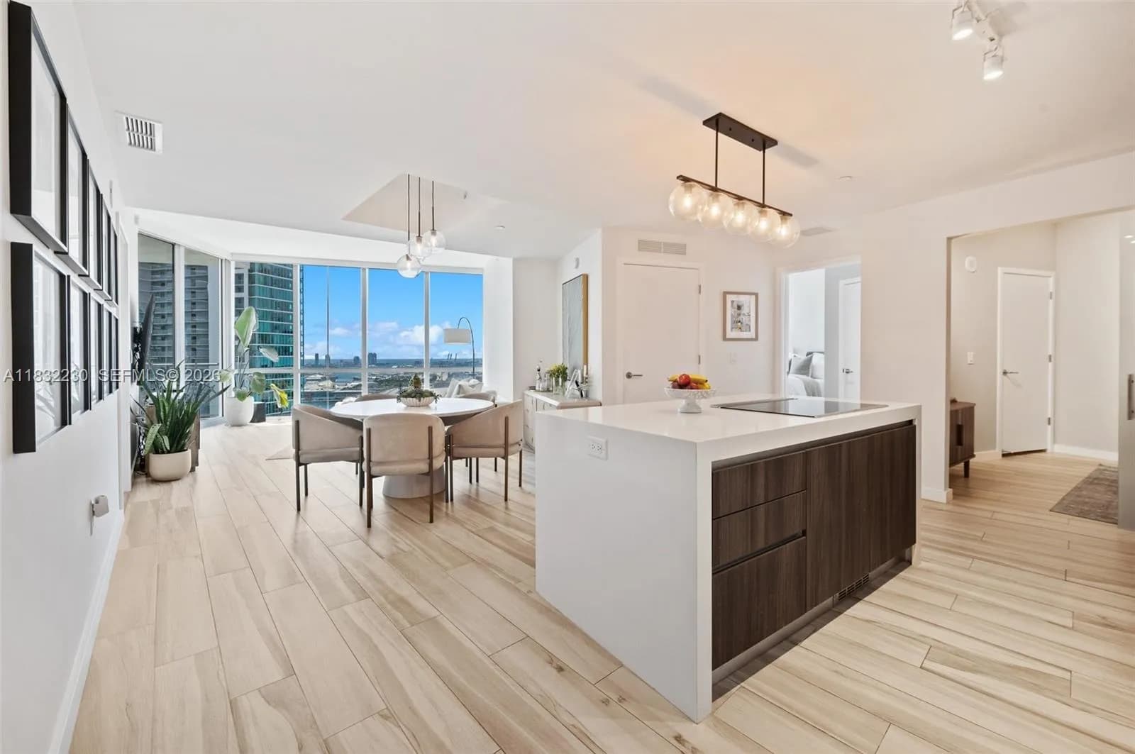 851 NE 1st Ave # 2809, Miami FL 33132