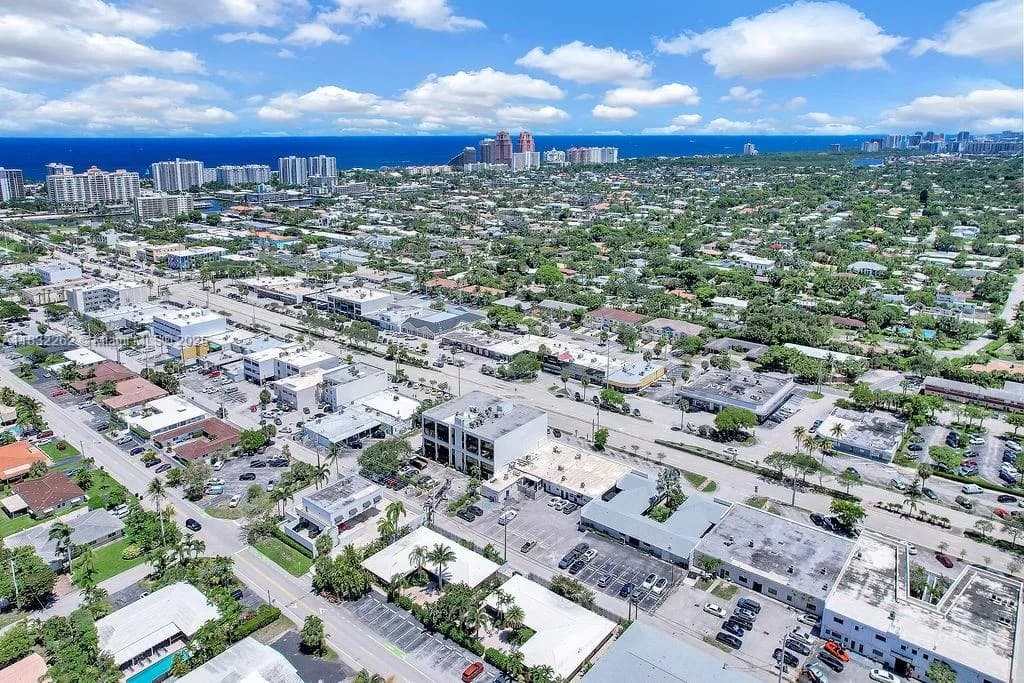 2691 E Oakland Park Blvd, Fort Lauderdale FL 33306