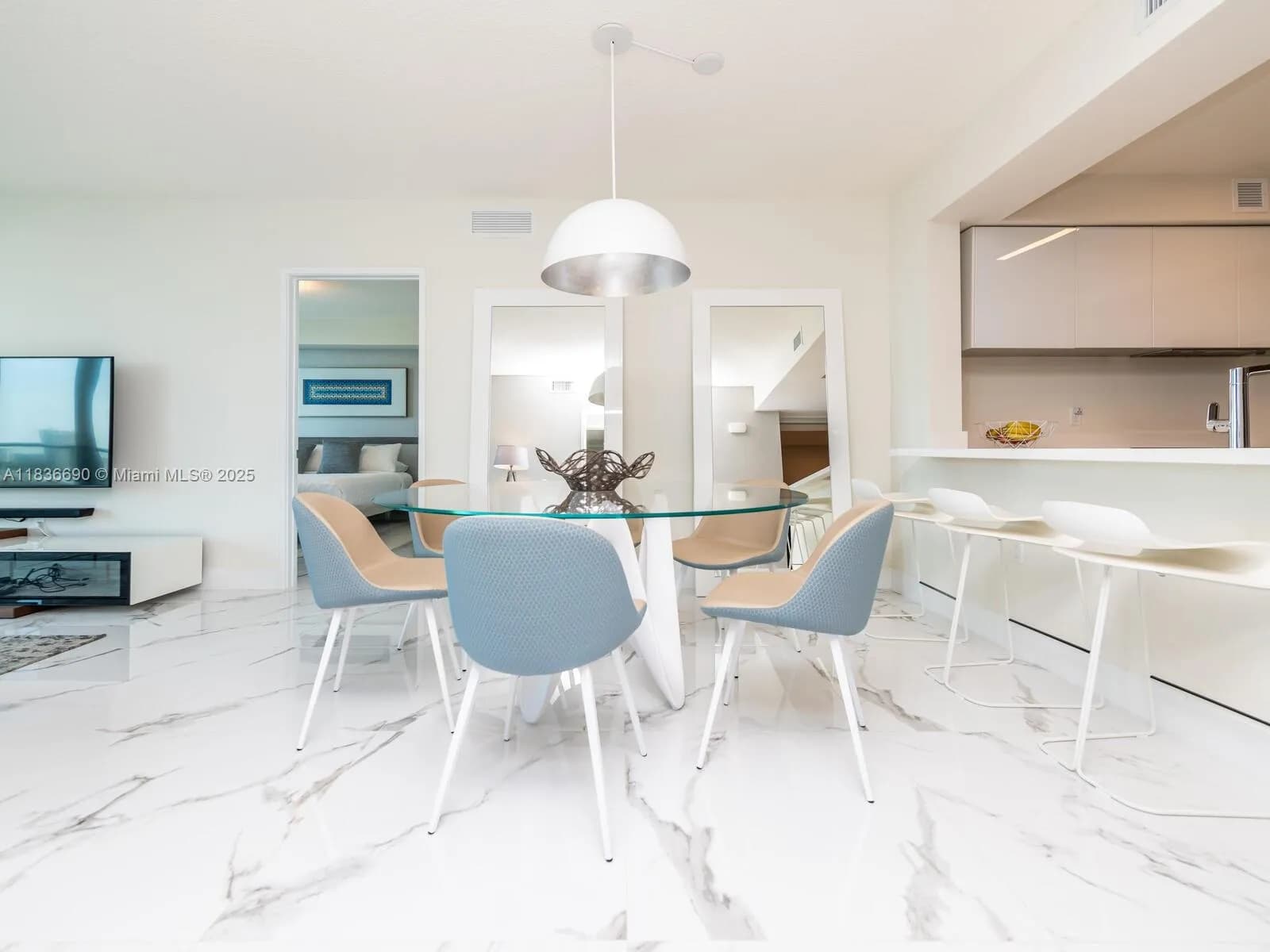 300 Sunny Isles Blvd # 1605, Sunny Isles Beach FL 33160