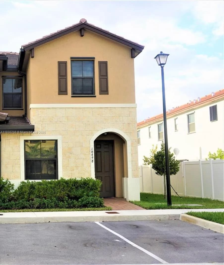 3 bedroom 2 bath for sale at 10498 W 33rd Way, Hialeah FL 33018