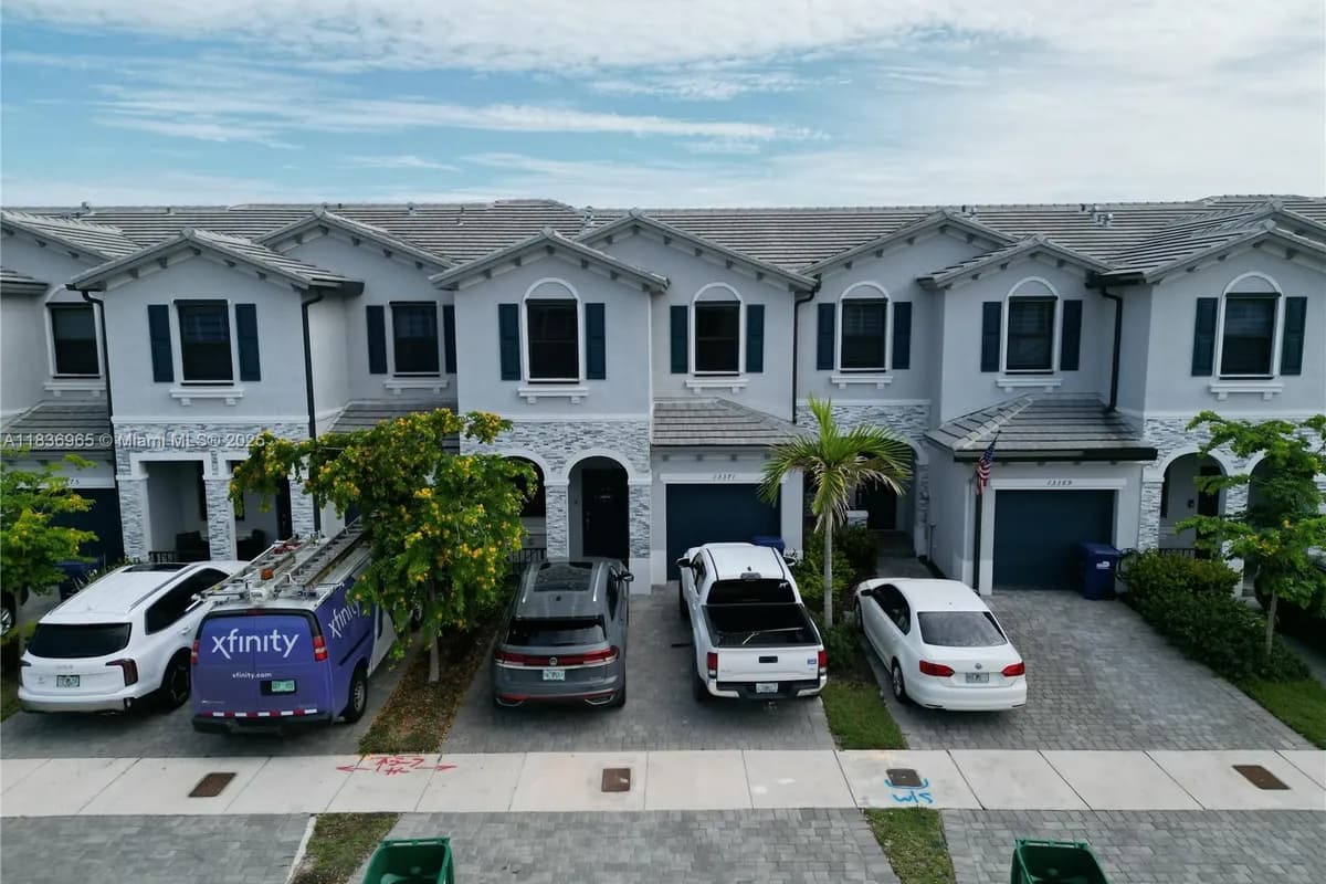 13371 SW 287th St, Homestead FL 33033