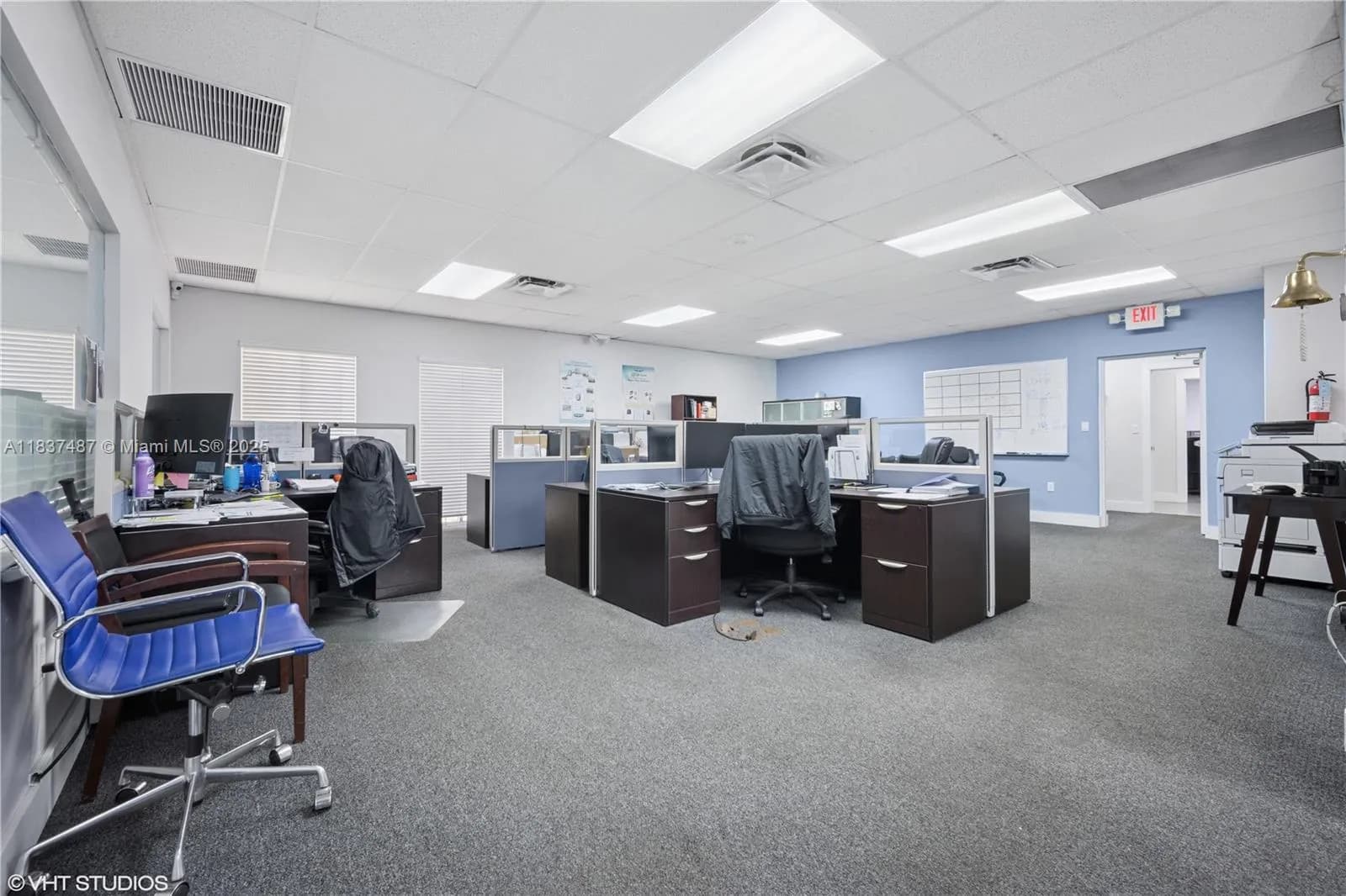 10405 NW 37th Ter, Doral FL 33178