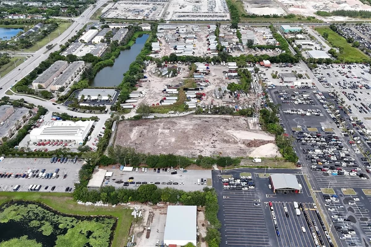 788 Johnson Ln, West Palm Beach FL 33411