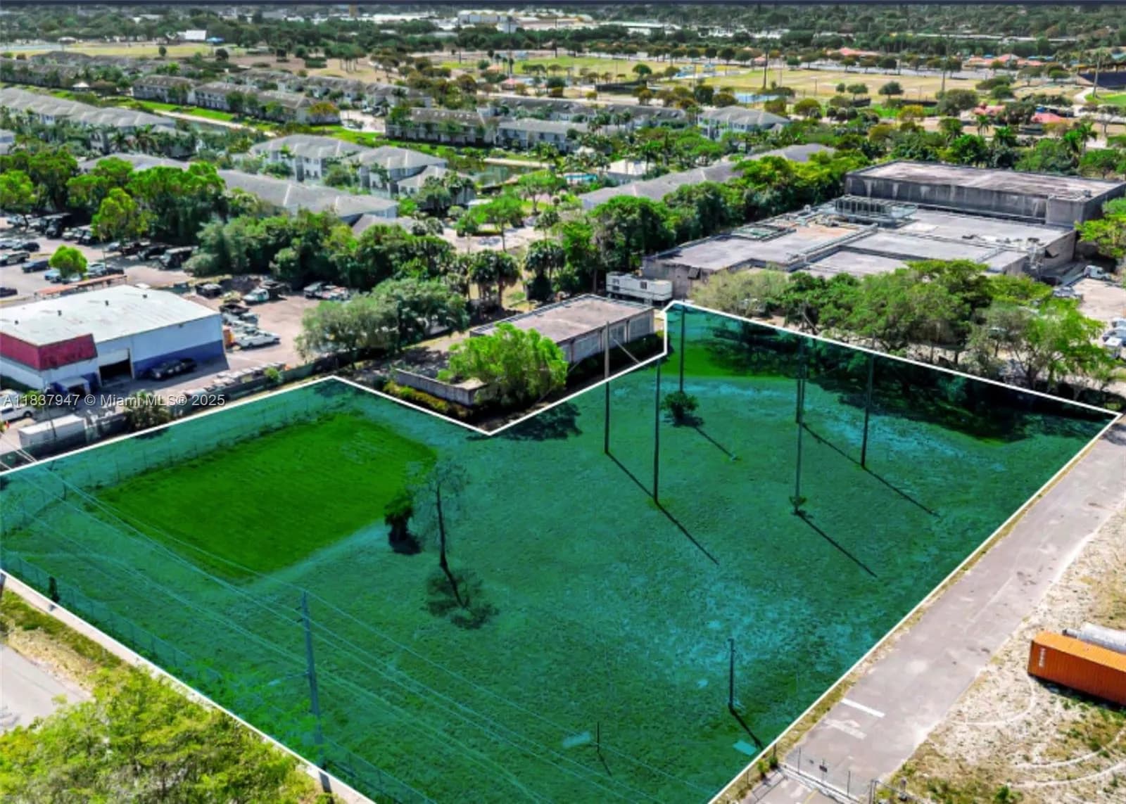 3760 NW 15th St, Lauderhill FL 33311