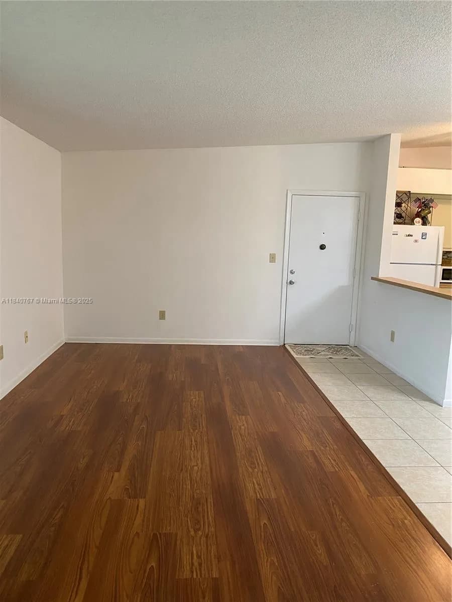 10407 E Clairmont Cir # 210, Tamarac FL 33321