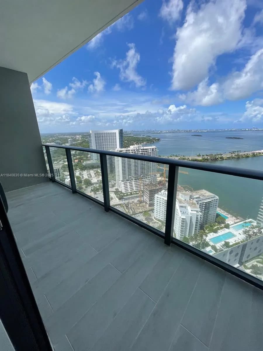 501 NE 31st St # 3705, Miami FL 33137
