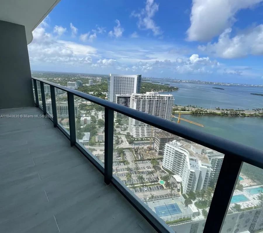 501 NE 31st St # 3705, Miami FL 33137