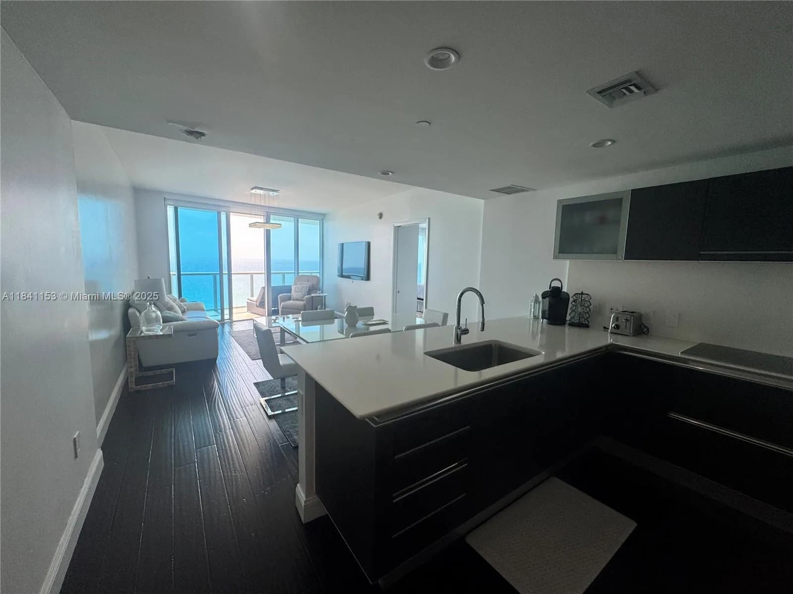 17001 Collins Ave # 1002, Sunny Isles Beach FL 33160