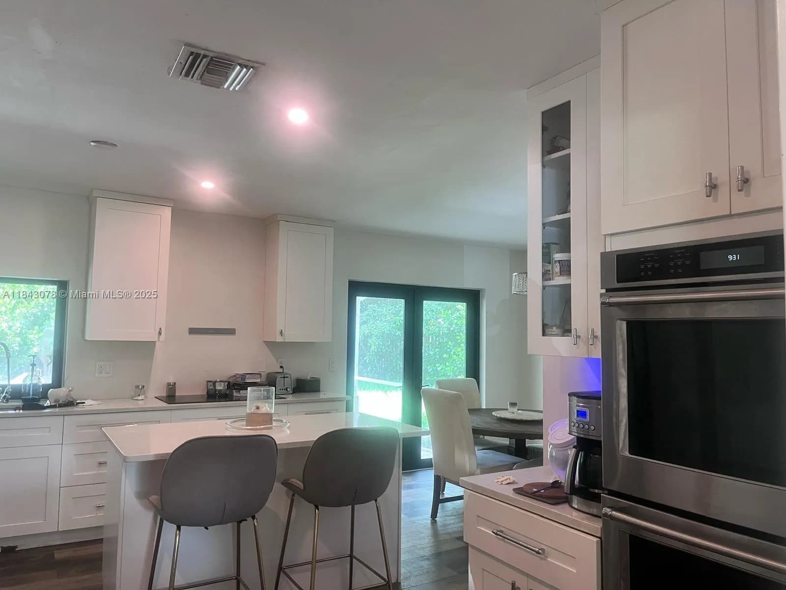 4816 Polk St, Hollywood FL 33021