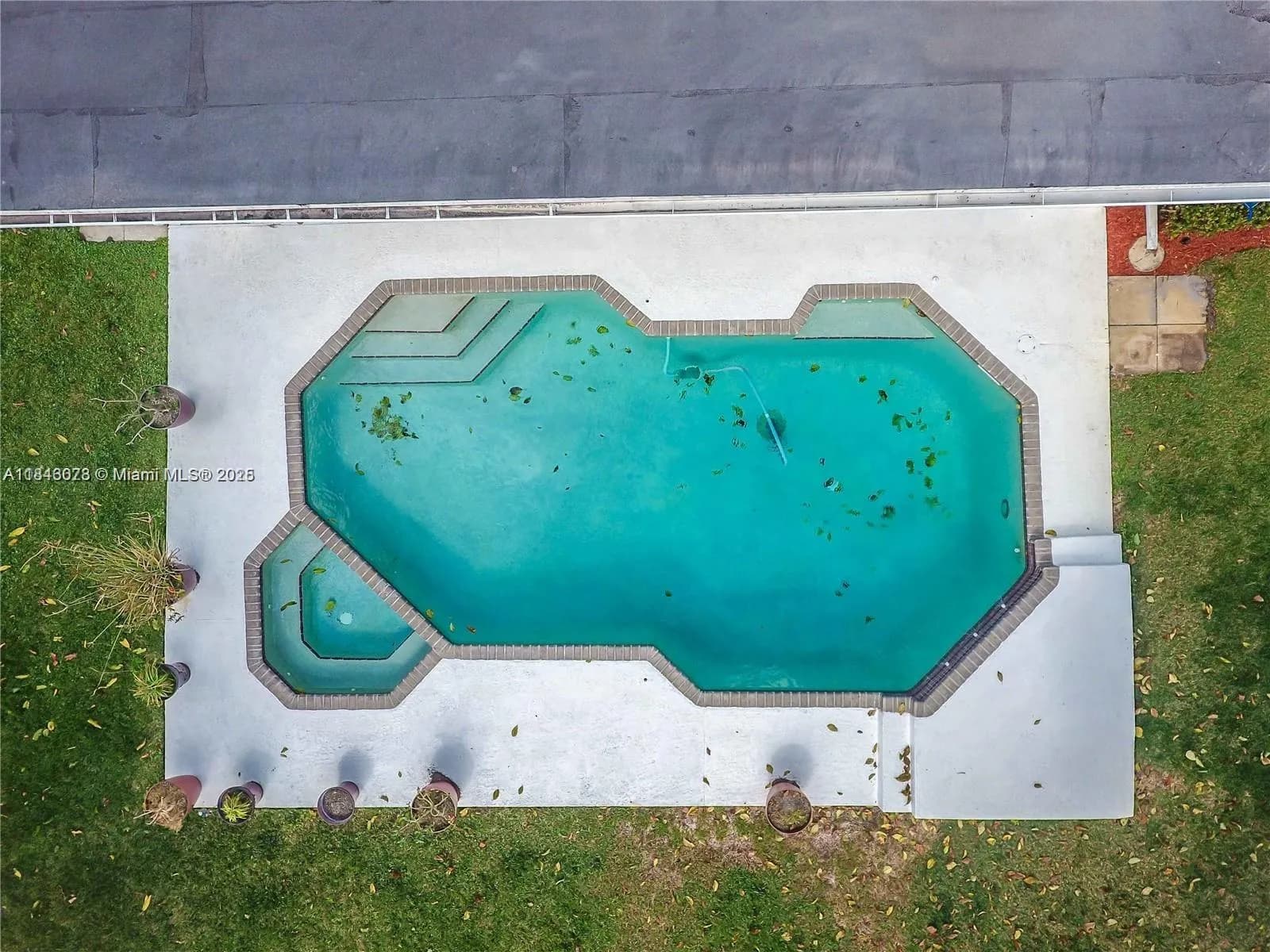 4816 Polk St, Hollywood FL 33021