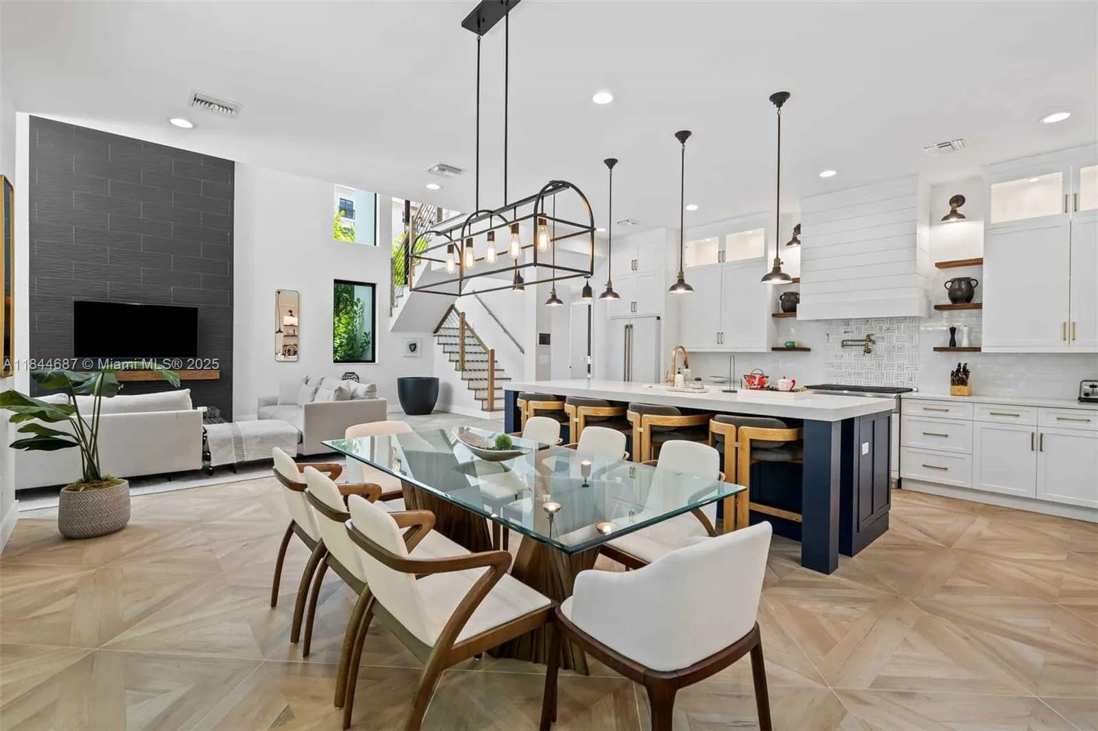 3400 NE 25th St, Fort Lauderdale FL 33305