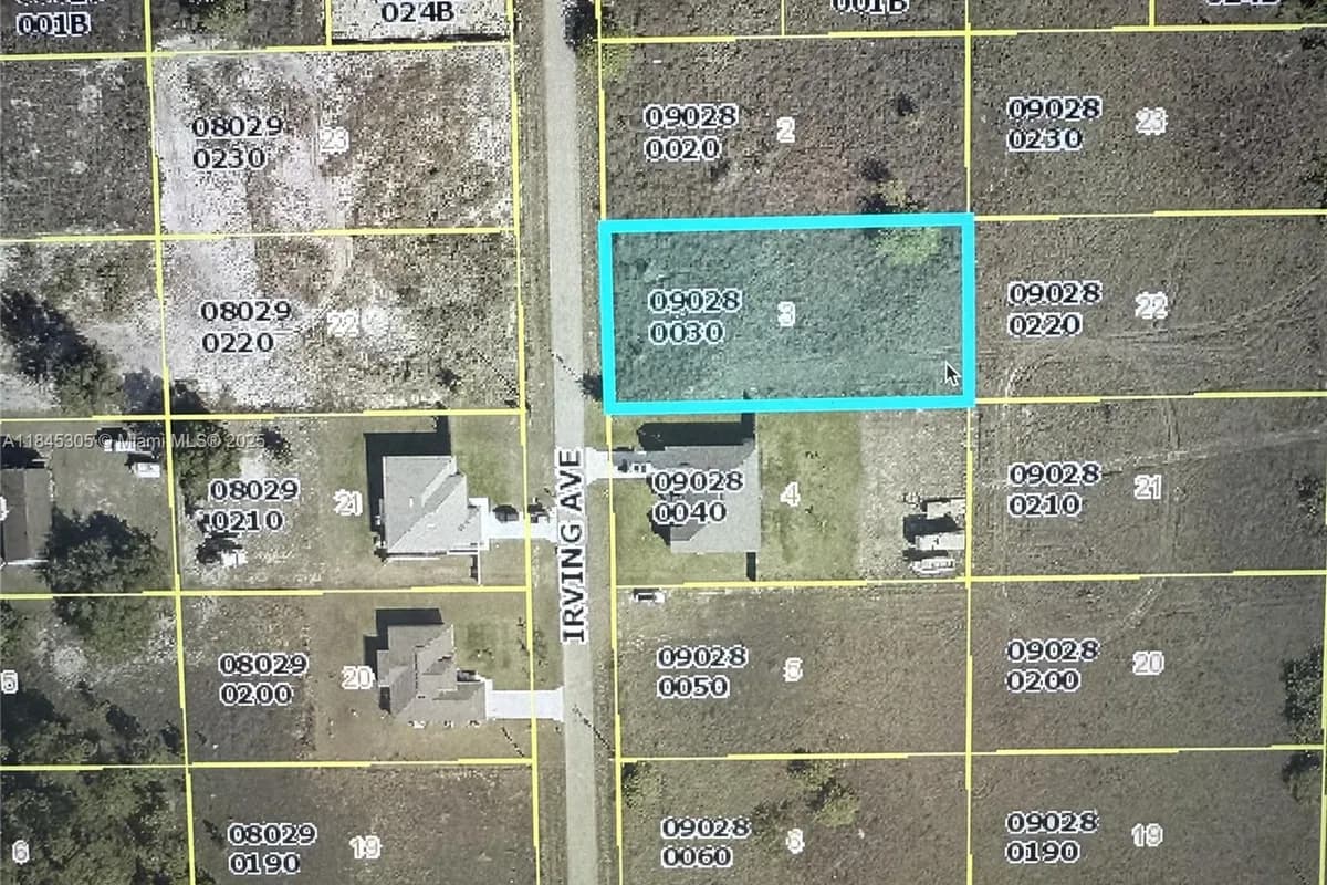 1418 Irving Ave,, Lehigh Acres FL 33972