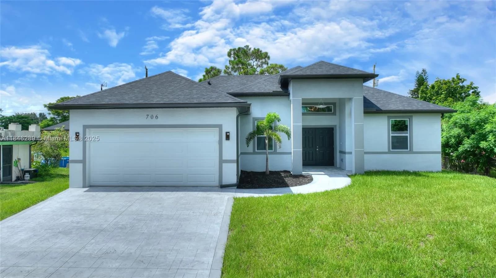 3 bedroom 2 bath for sale at 706 Coolidge Ave., Lehigh Acres FL 33936