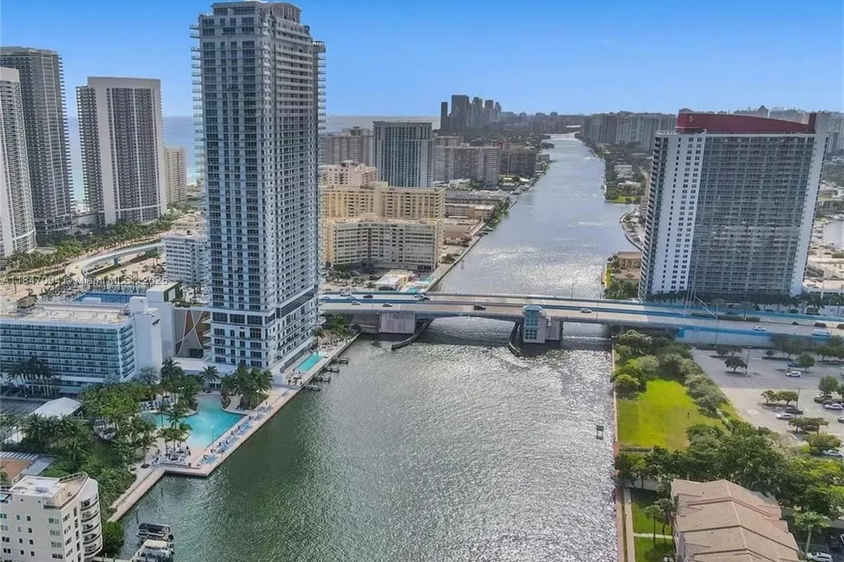 2017 S Ocean Dr # 1206, Hallandale Beach FL 33009