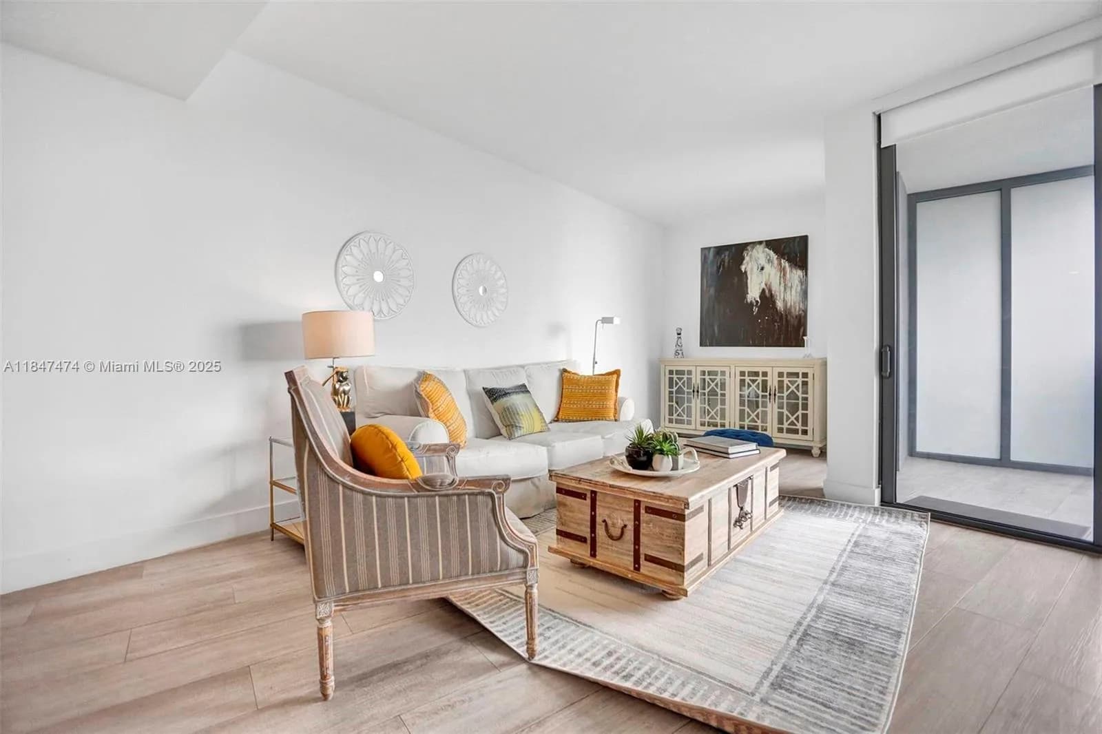 121 NE 34th St # 1814, Miami FL 33137