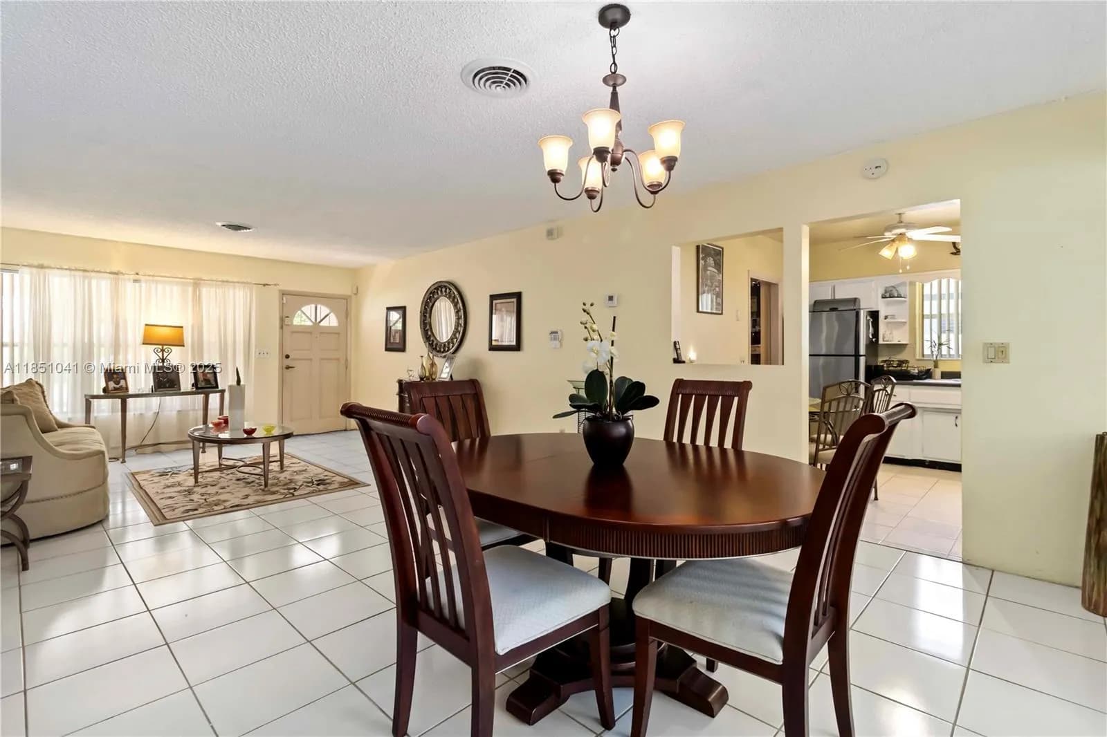 1545 NE 158th St, North Miami Beach FL 33162