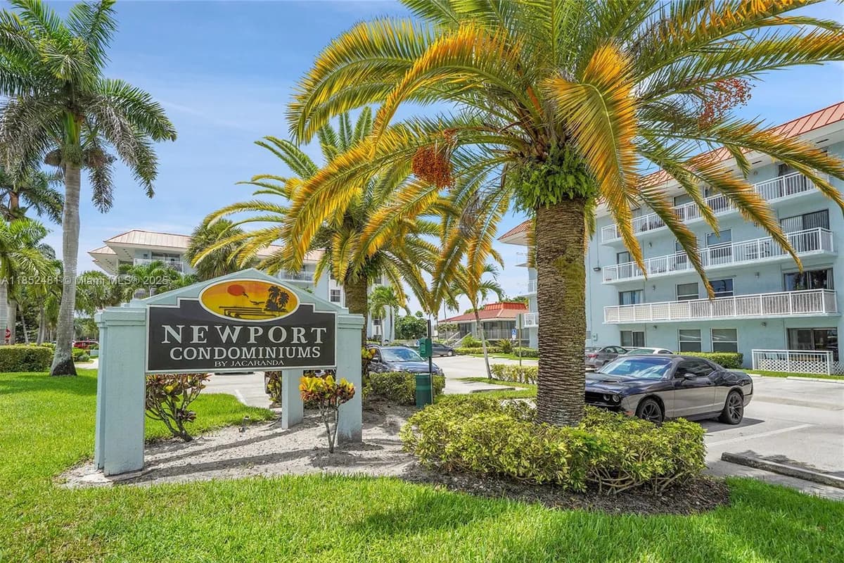 405 S Pine Island Rd # 403D, Plantation FL 33324