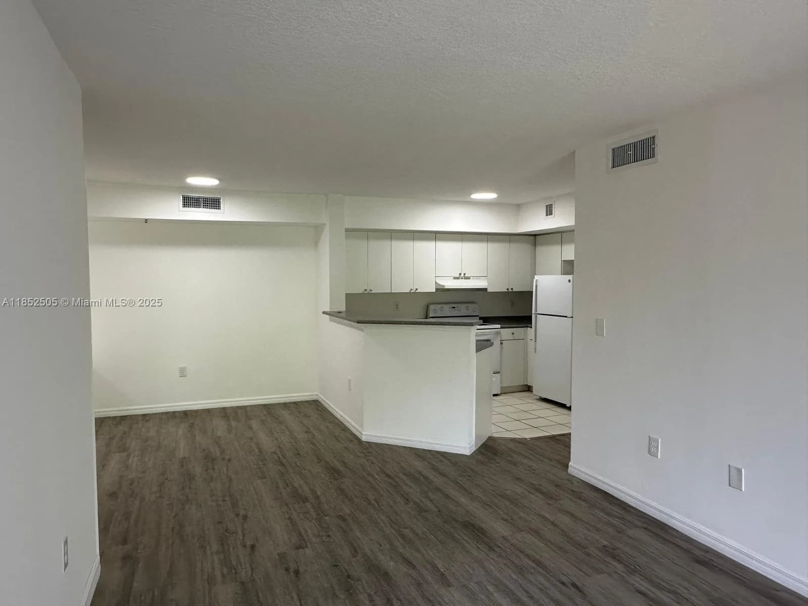 17602 NW 25th Ave # 304, Miami Gardens FL 33056