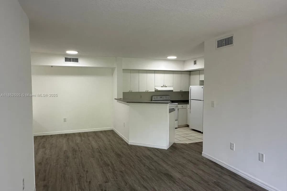 17602 NW 25th Ave # 304, Miami Gardens FL 33056