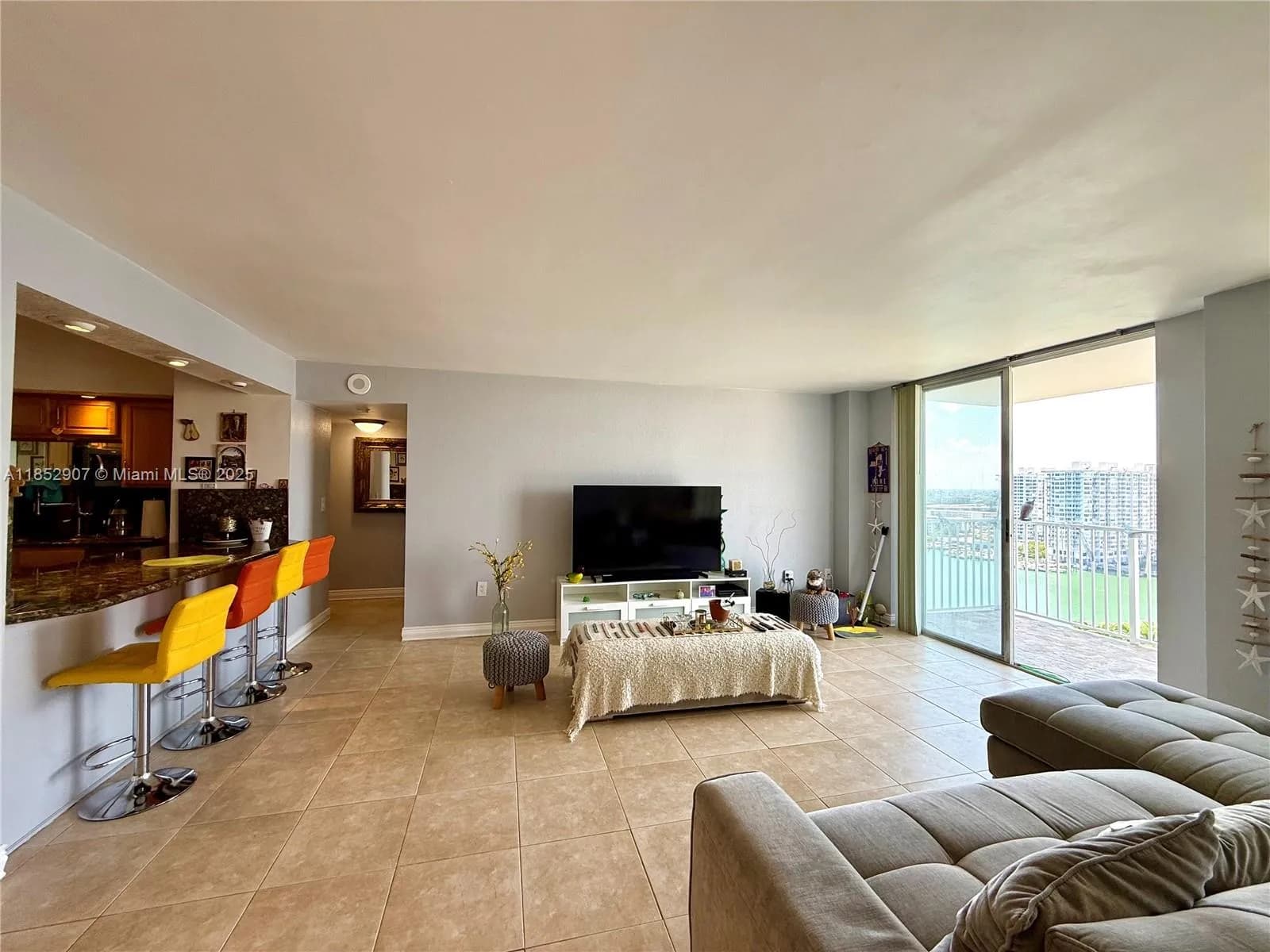 2851 NE 183rd St # 1706E, Aventura FL 33160