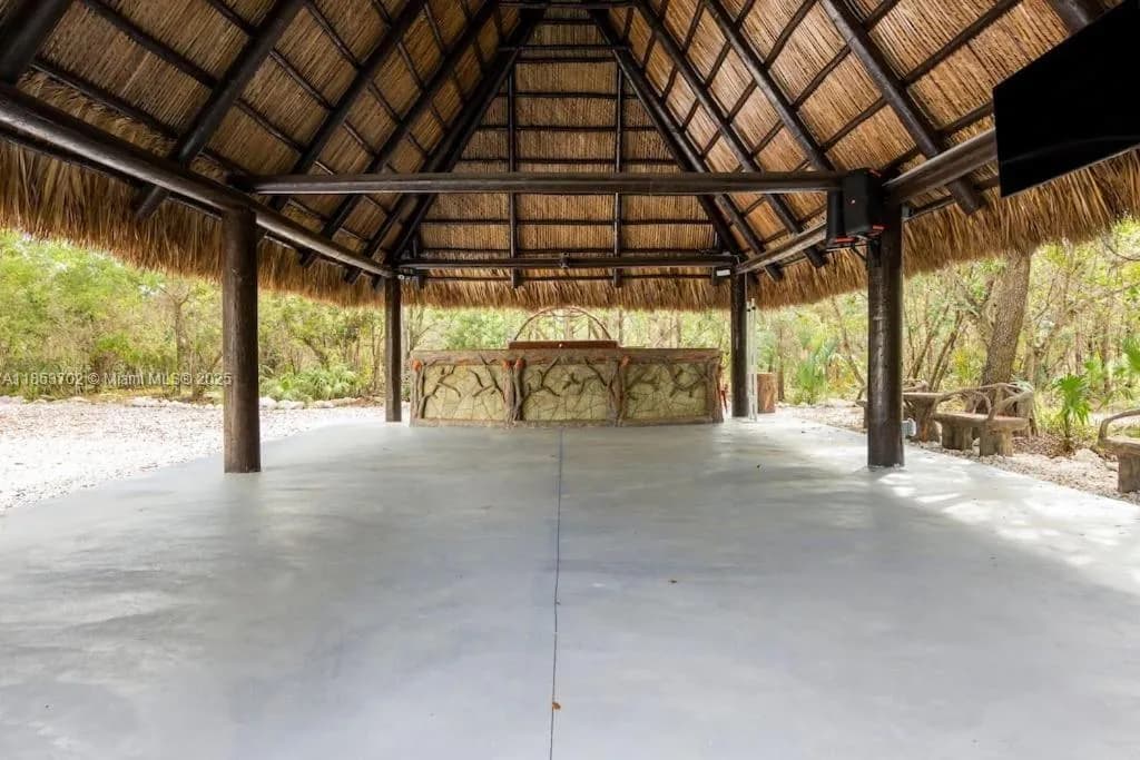 26363 SW 152nd Ave, Homestead FL 33032